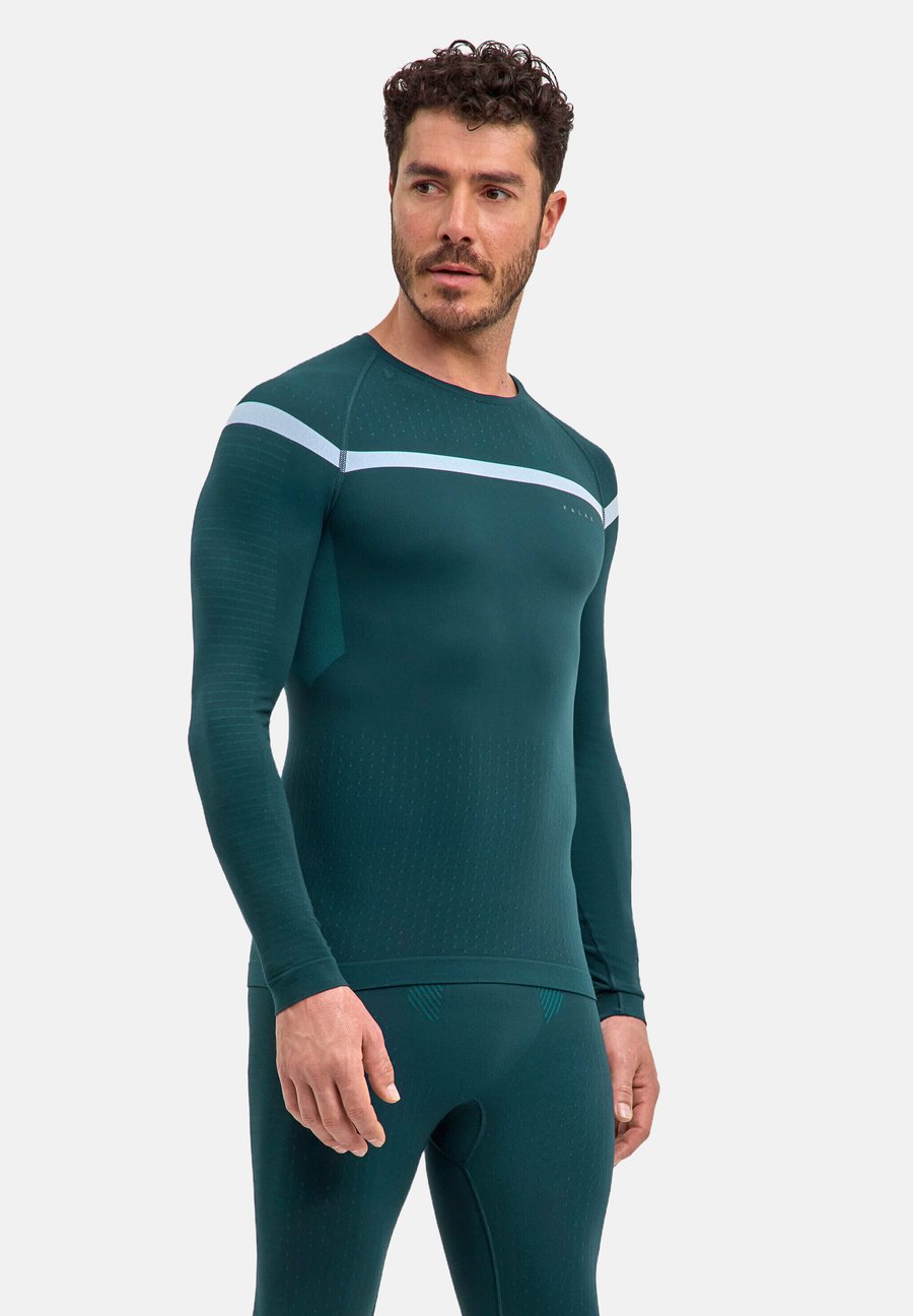 Топ FALKE LANGARMSHIRT, Holly /Green
Топ FALKE LANGARMSHIRT, Holly /Green