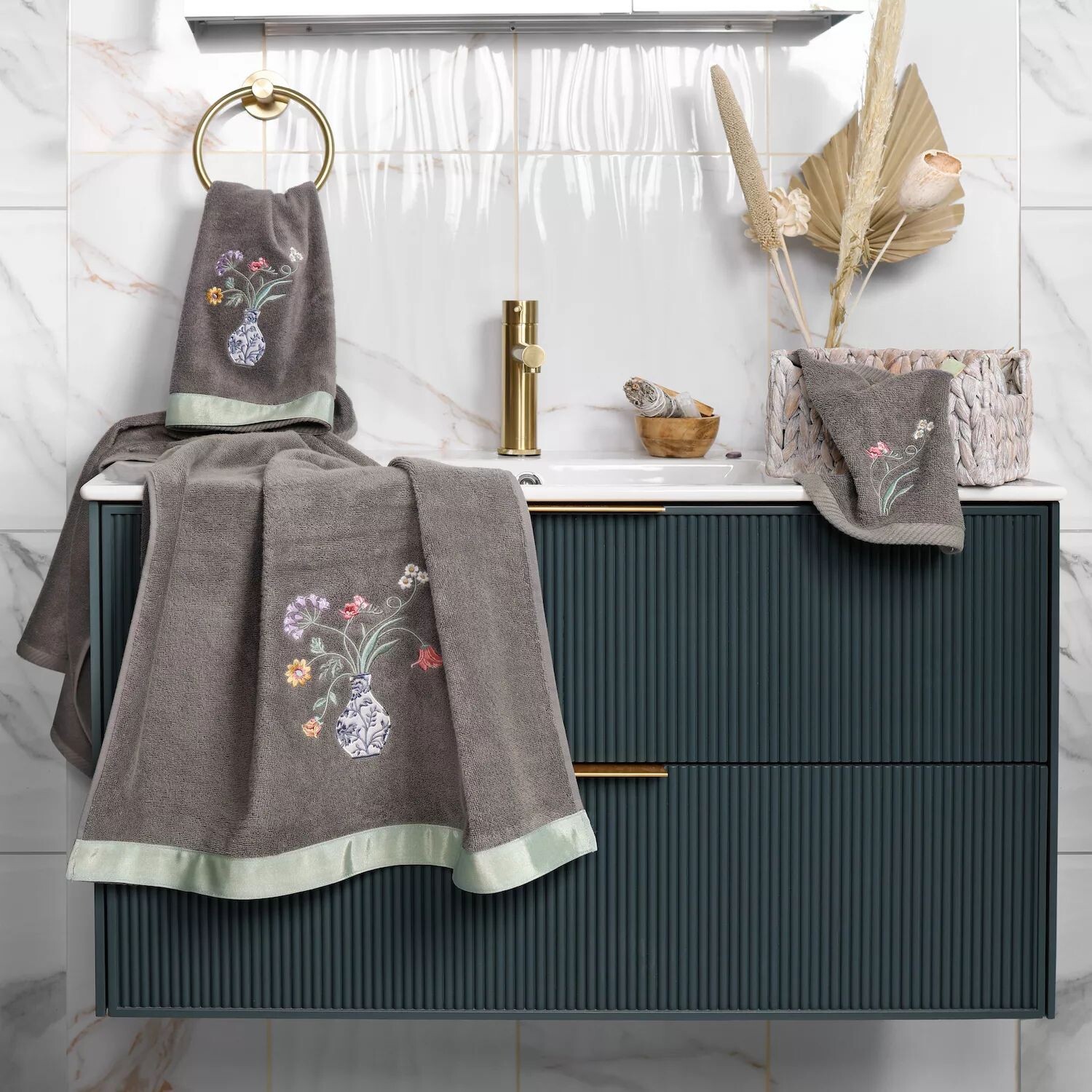 Linum Home Textiles Турецкий хлопок Stella Набор украшенных полотенец из 3 предметов, бежевый
Linum Home Textiles Турецкий хлопок Stella Набор украшенных полотенец из 3 предметов, бежевый