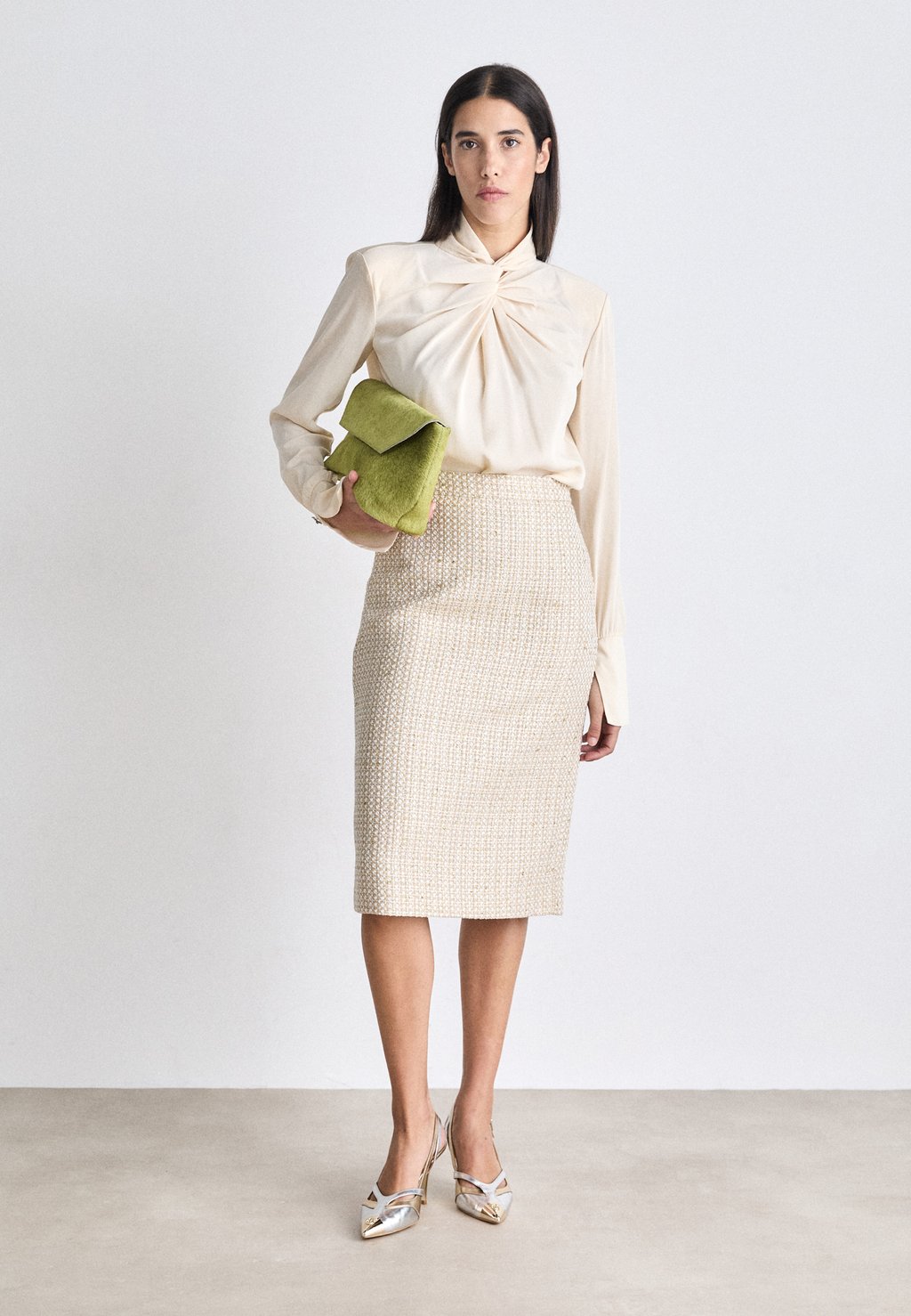 Юбка-карандаш Marc Cain, темно-коричневый
Юбка-карандаш Marc Cain, темно-коричневый