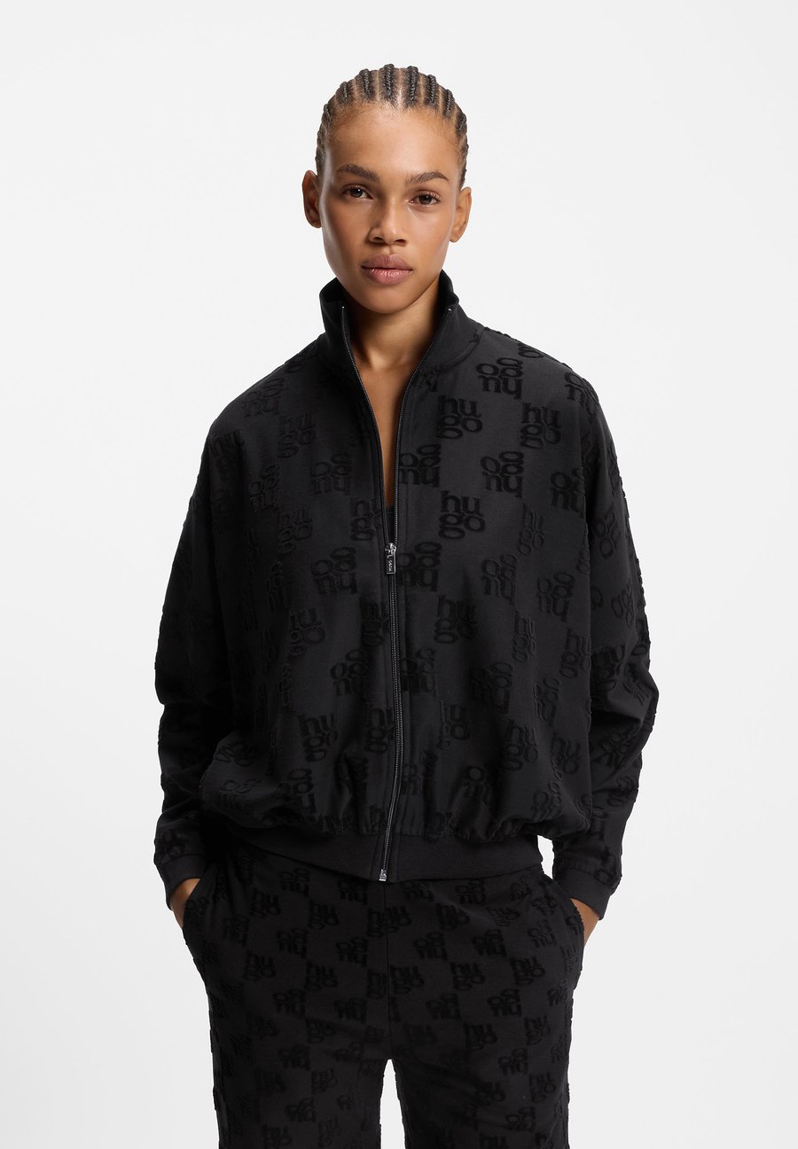 Пижамный топ HUGO MONOGRAM, Black
Пижамный топ HUGO MONOGRAM, Black