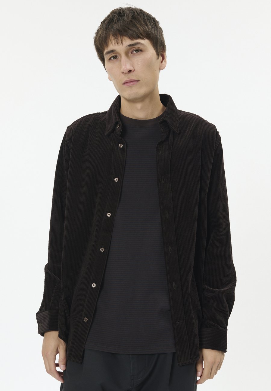 Куртка Matinique MABRIZE N 73, Ganache/Dark Brown
Куртка Matinique MABRIZE N 73, Ganache/Dark Brown