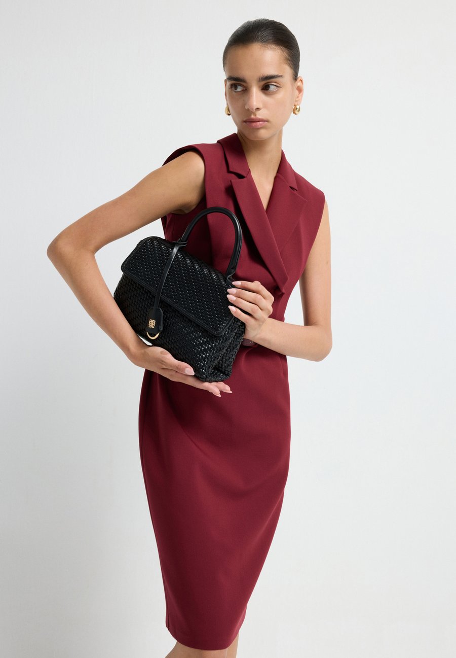 Сумка adL Handbag, Black
Сумка adL Handbag, Black