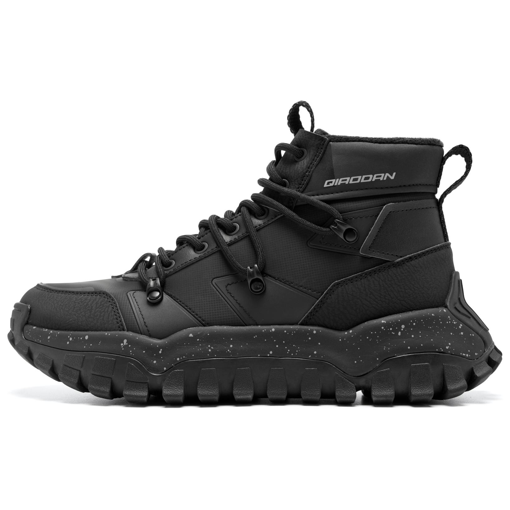 QIAODAN Нескользящие износостойкие высокие повседневные туфли мужские черные
QIAODAN Нескользящие износостойкие высокие повседневные туфли мужские черные