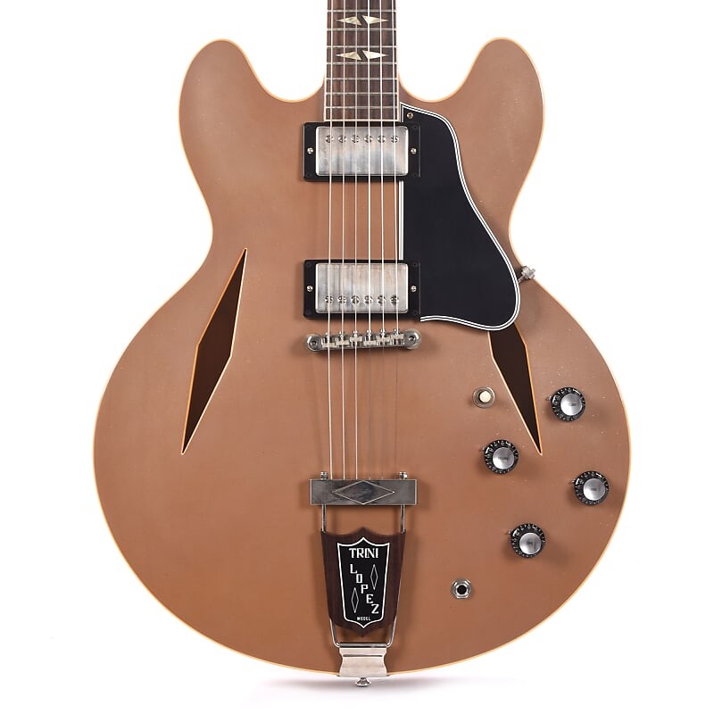 Электрогитара Gibson Custom Shop 1964 Trini Lopez Reissue "CME Spec" Antique Lavender Sparkle Murphy Lab Ultra Light Aged
Электрогитара Gibson Custom Shop 1964 Trini Lopez Reissue "CME Spec" Antique Lavender Sparkle Murphy Lab Ultra Light Aged