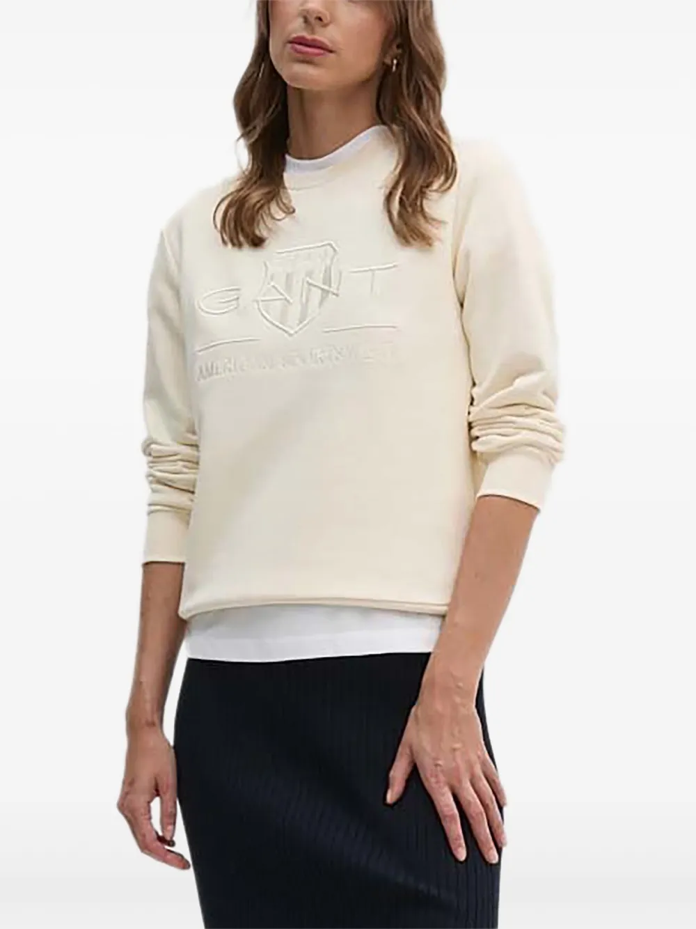 Толстовка с вышитым логотипом Gant, нейтральный
Толстовка с вышитым логотипом Gant, нейтральный