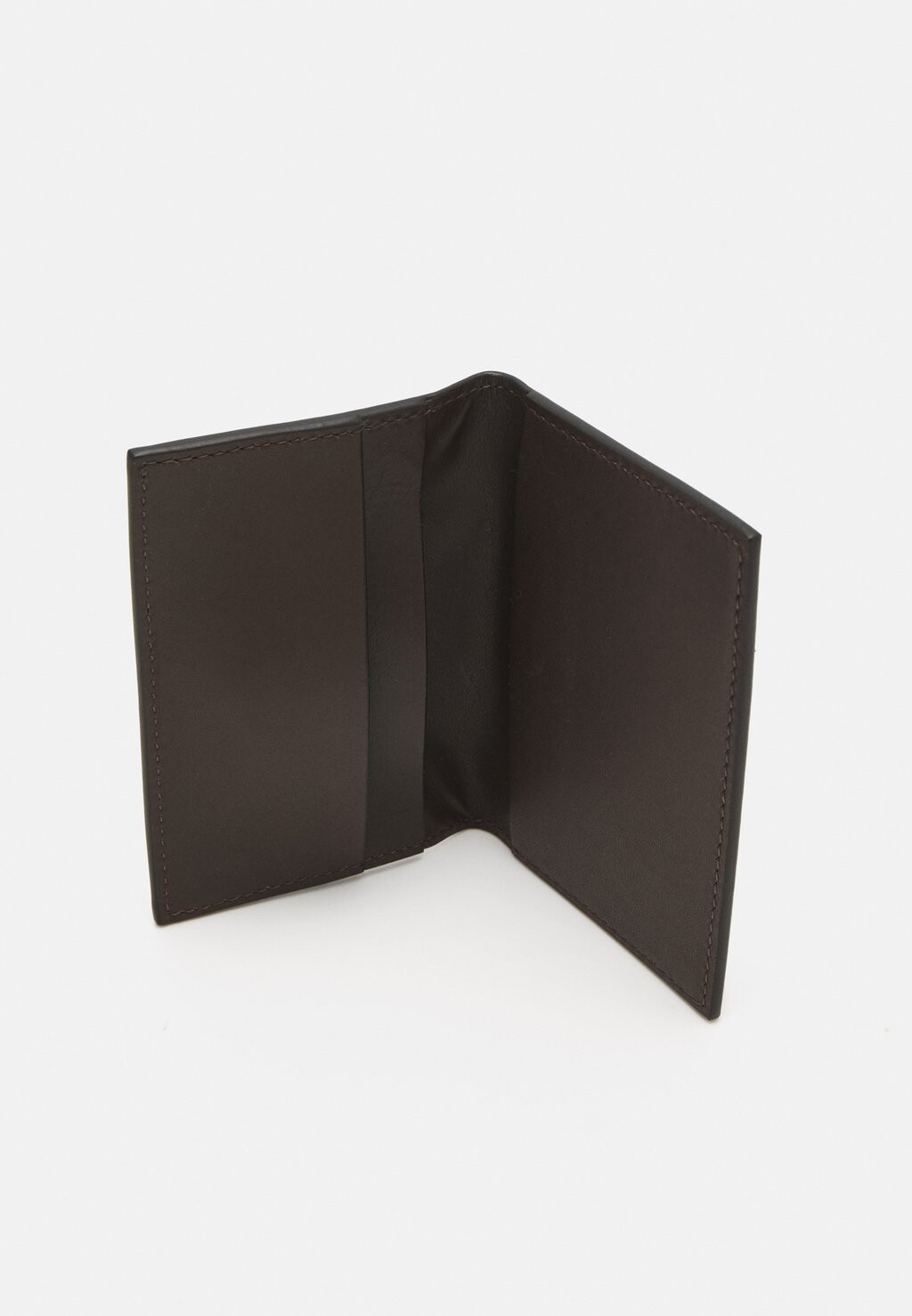 Кошелек IMPRINT FOLD WALLET UNIKKO Marimekko, темно-коричневый
Кошелек IMPRINT FOLD WALLET UNIKKO Marimekko, темно-коричневый