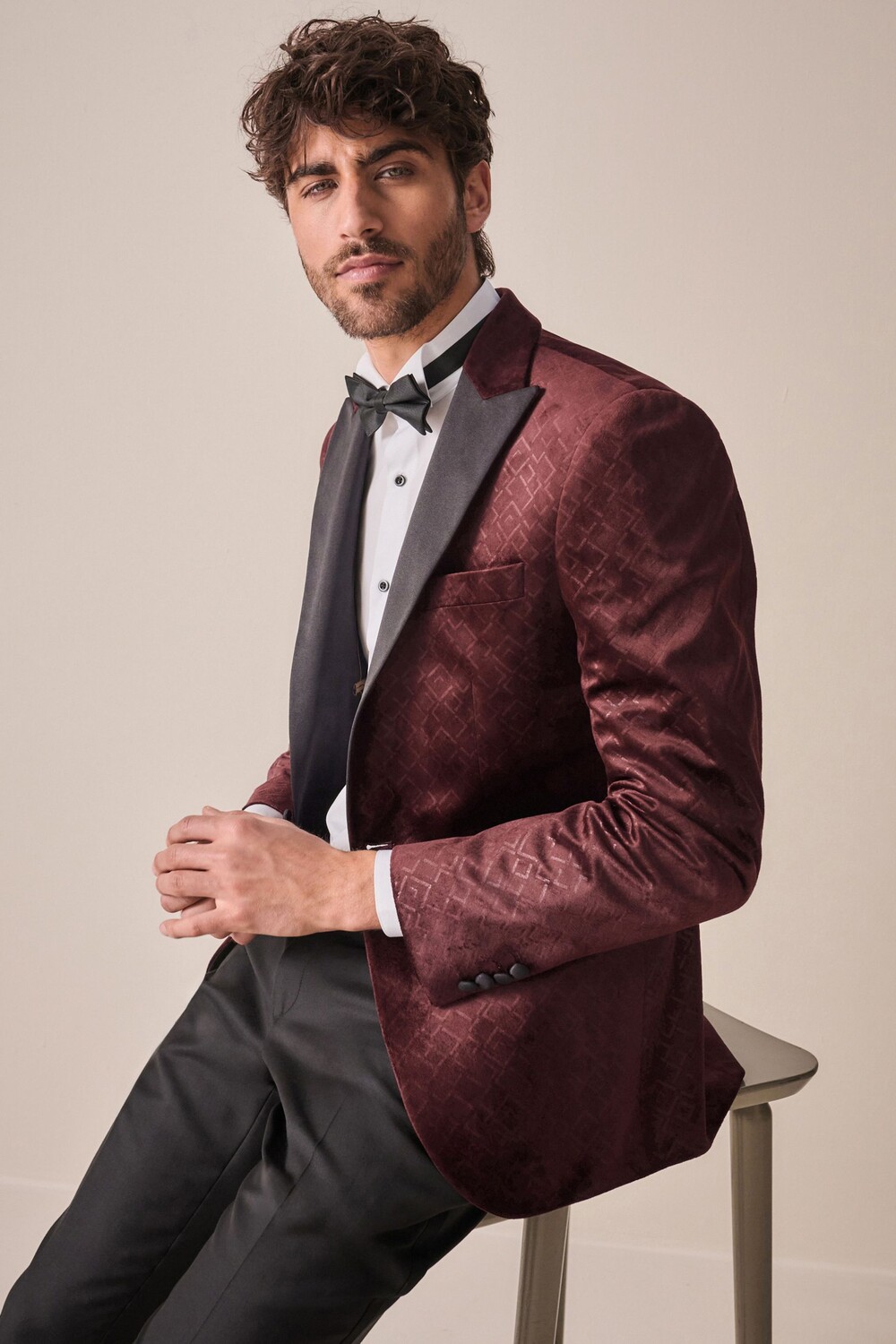 Узорчатый бархатный жакет приталенного кроя Next, красный
Узорчатый бархатный жакет приталенного кроя Next, красный