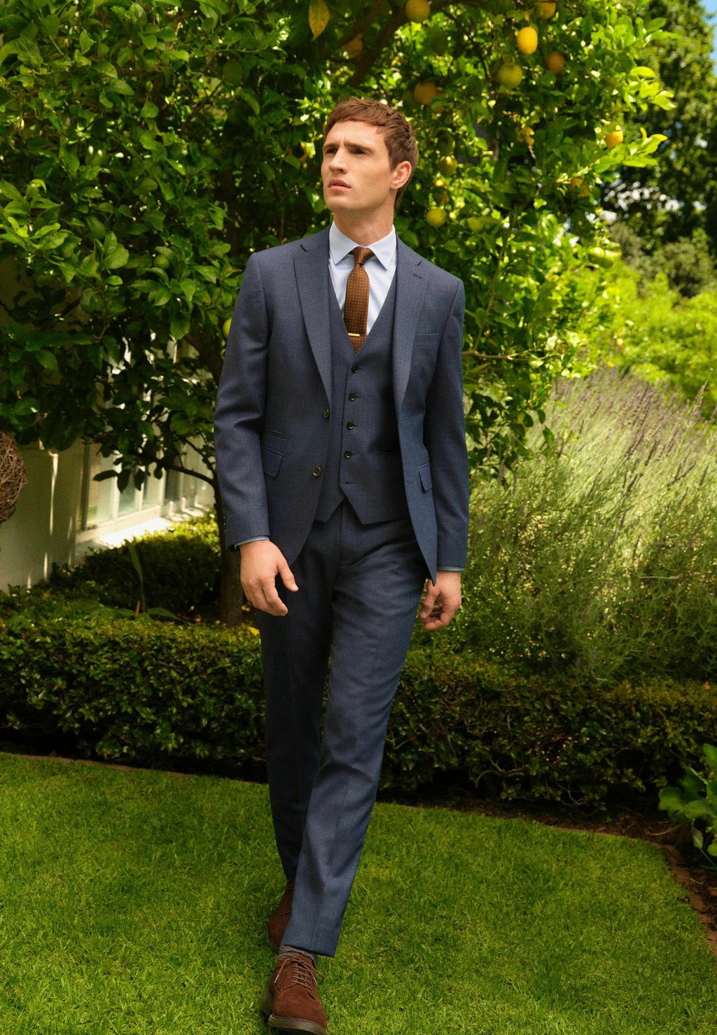 Элегантные брюки SLIM FIT TEXTURED WOOL Next, синий
Элегантные брюки SLIM FIT TEXTURED WOOL Next, синий