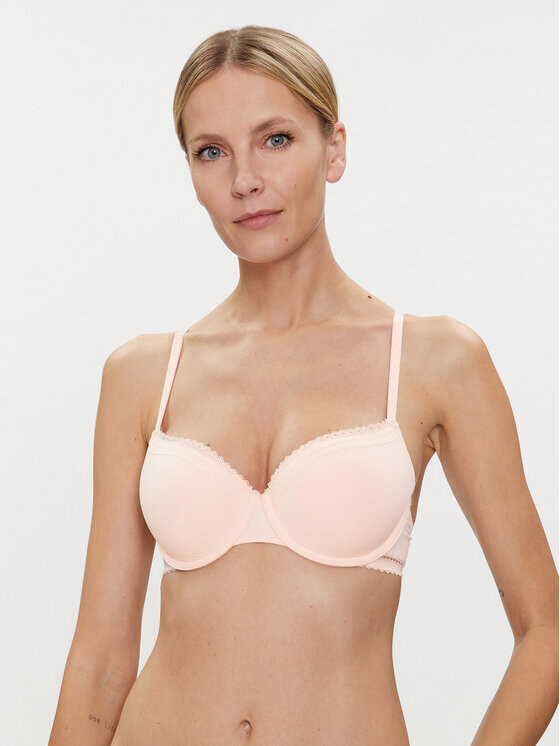 Бюстгальтер на косточках Tommy Hilfiger с кружевной отделкой
Бюстгальтер на косточках Tommy Hilfiger с кружевной отделкой