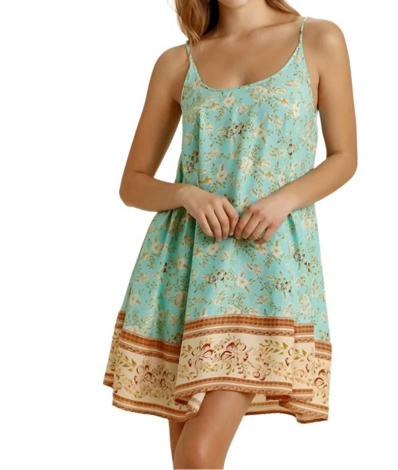 Платье с цветочным принтом на тонких бретелях в мятном цвете Umgee
Платье с цветочным принтом на тонких бретелях в мятном цвете Umgee