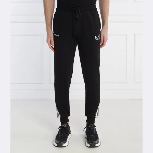 Спортивные брюки стандартного кроя Ea7, черный
Спортивные брюки стандартного кроя Ea7, черный
