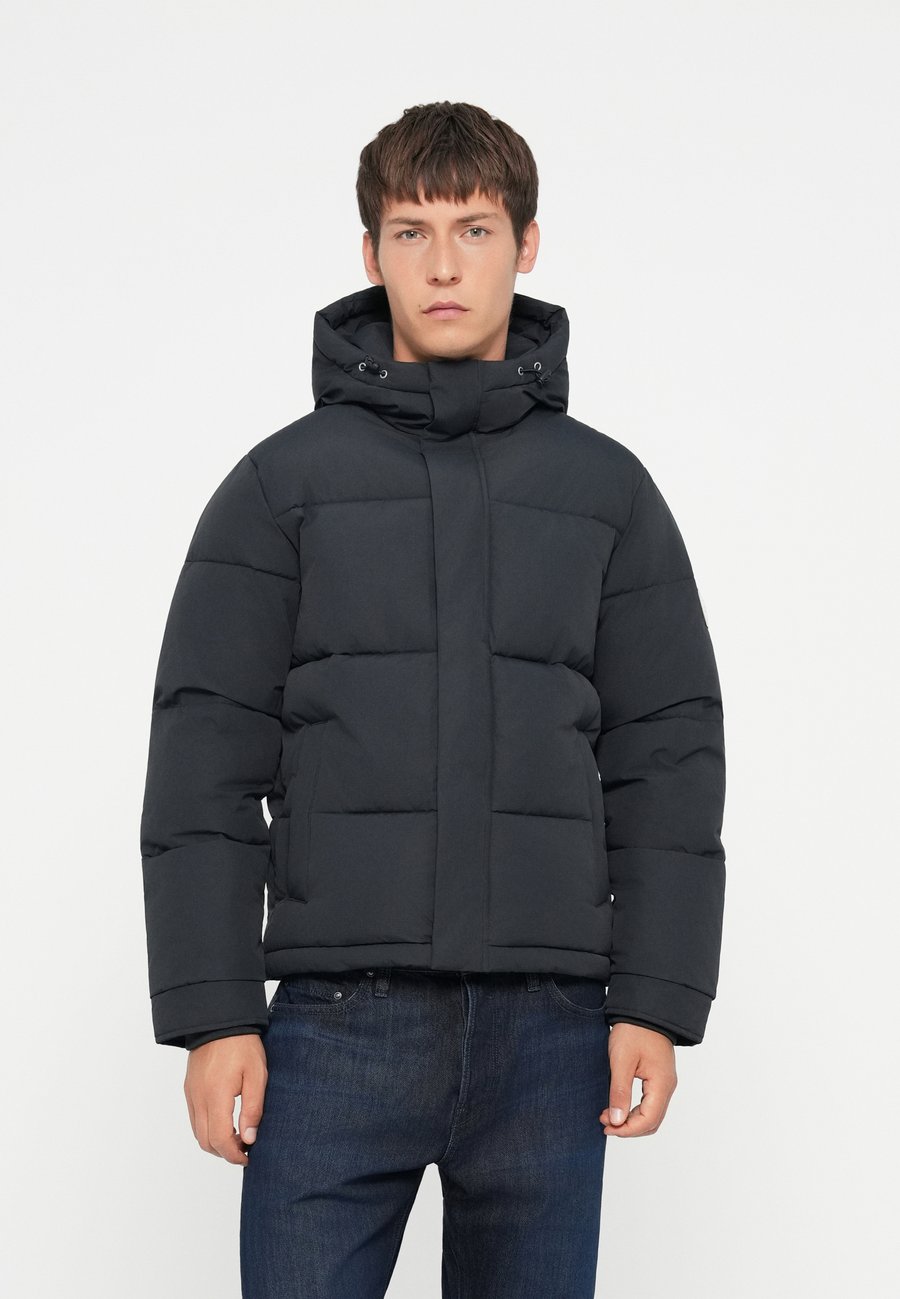 Куртка Jack & Jones JORINWOOD HOOD PUFFER, Dark Navy/Dark Blue
Куртка Jack & Jones JORINWOOD HOOD PUFFER, Dark Navy/Dark Blue