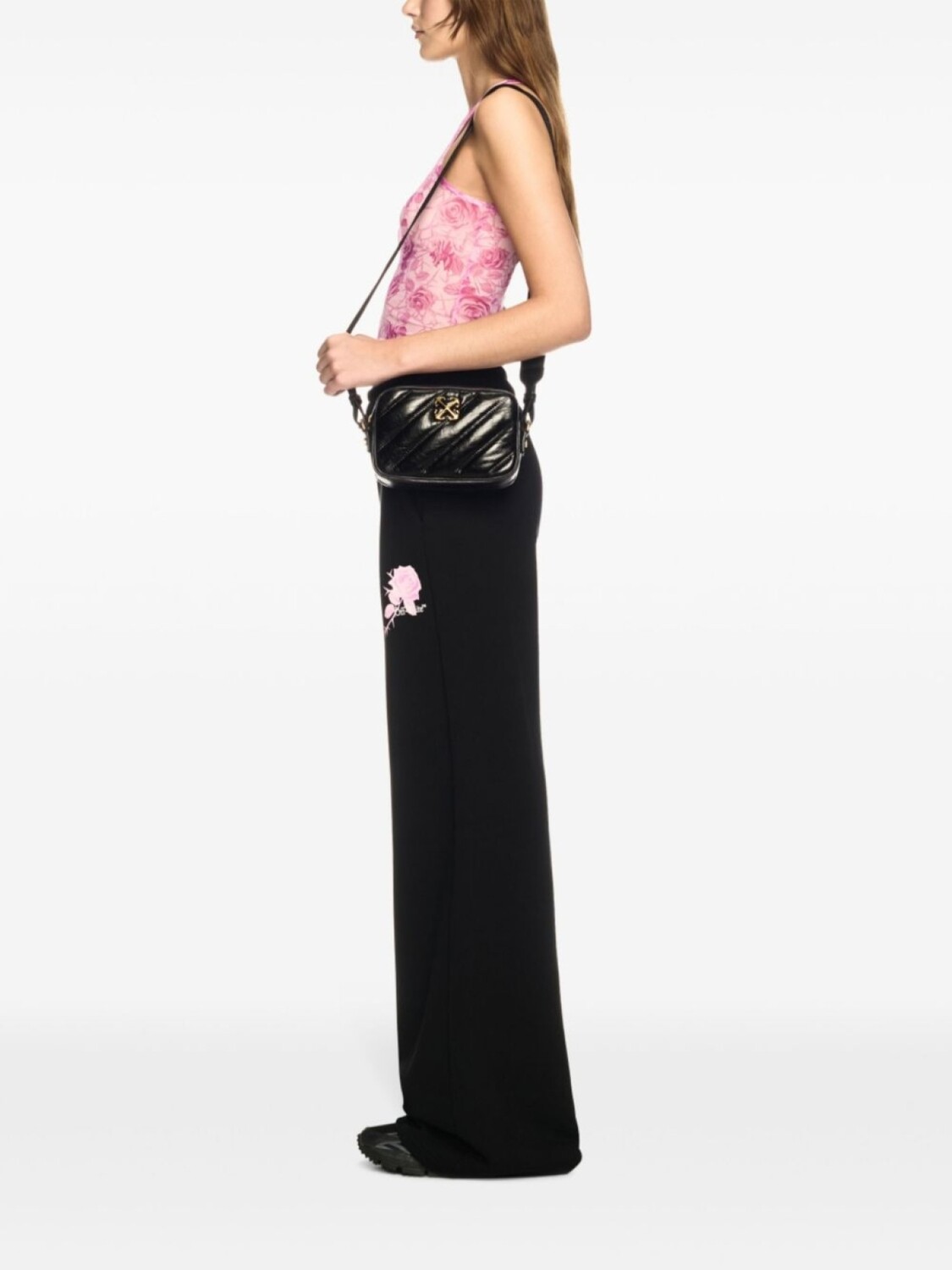 Стеганая сумка для фотокамеры Off-White, черный
Стеганая сумка для фотокамеры Off-White, черный