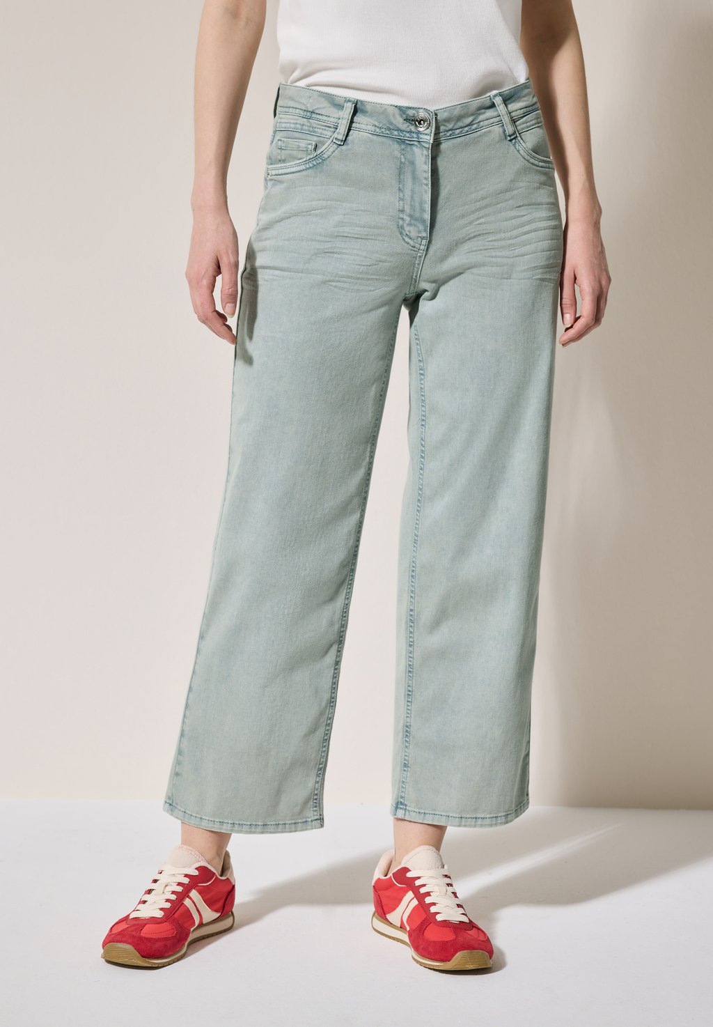 Джинсы прямого кроя WIDE Cecil, цвет Grün 
Джинсы прямого кроя WIDE Cecil, цвет Grün