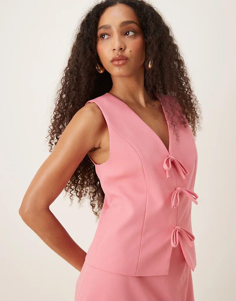 Жилет YAS с бантом спереди, цвет жевательной резинки розовый
Жилет YAS с бантом спереди, цвет жевательной резинки розовый