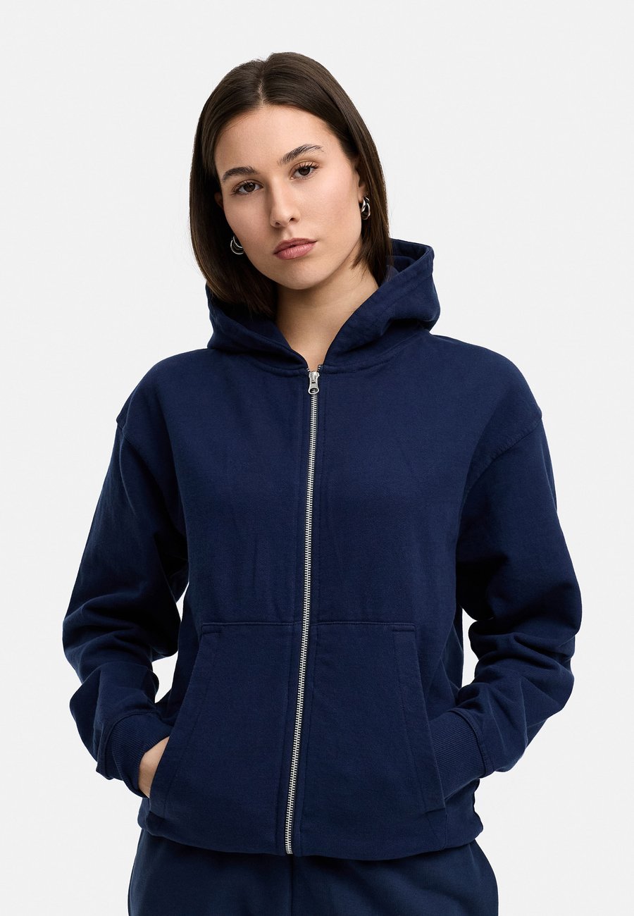 Толстовка One Redox Zip-up sweatshirt, Navy Washed/Dark Blue
Толстовка One Redox Zip-up sweatshirt, Navy Washed/Dark Blue