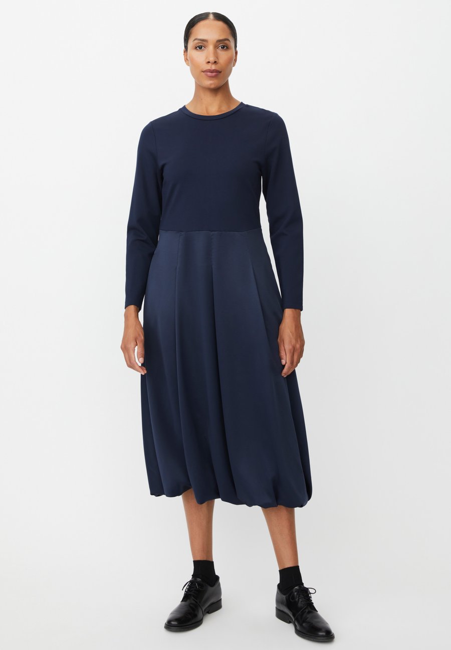 Платье Masai MaNeyvora, Navy Blazer/Blue
Платье Masai MaNeyvora, Navy Blazer/Blue