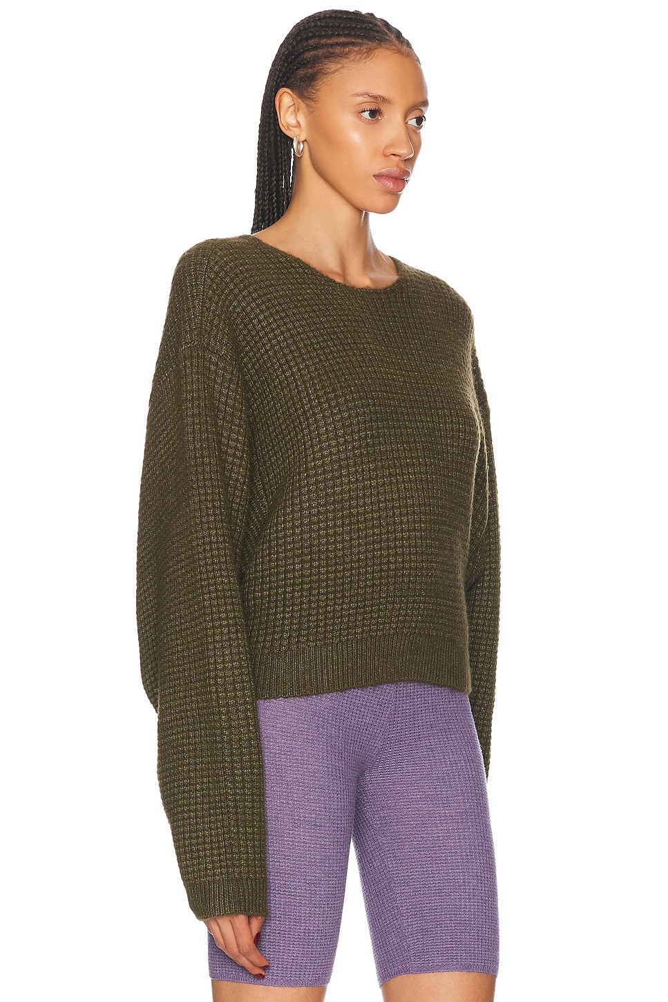 Укороченный свитшот с круглым вырезом Fear of God ESSENTIALS, цвет Military
Укороченный свитшот с круглым вырезом Fear of God ESSENTIALS, цвет Military