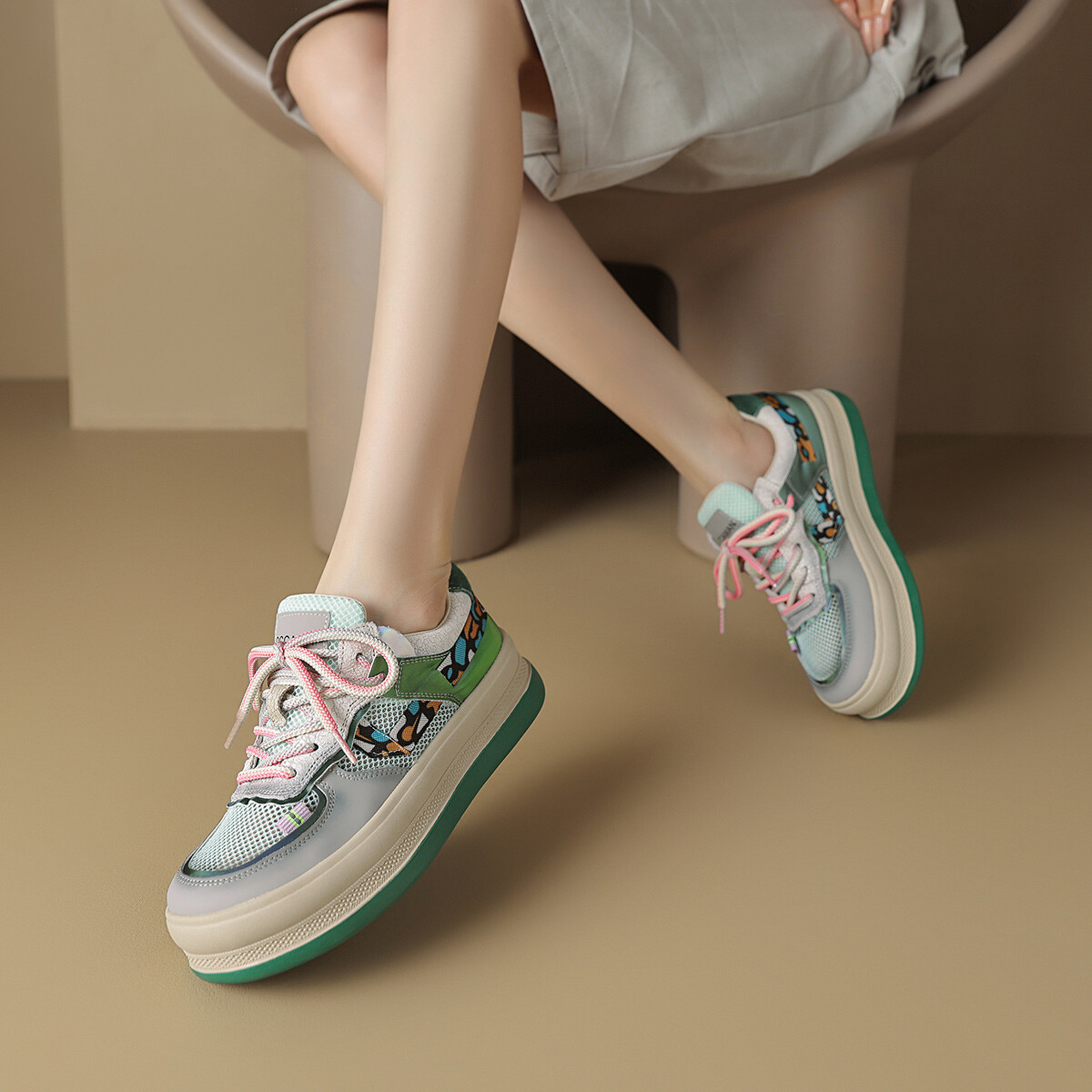 Кеды, скейтборд обувь женская низкая Occaman, цвет Light Green
Кеды, скейтборд обувь женская низкая Occaman, цвет Light Green