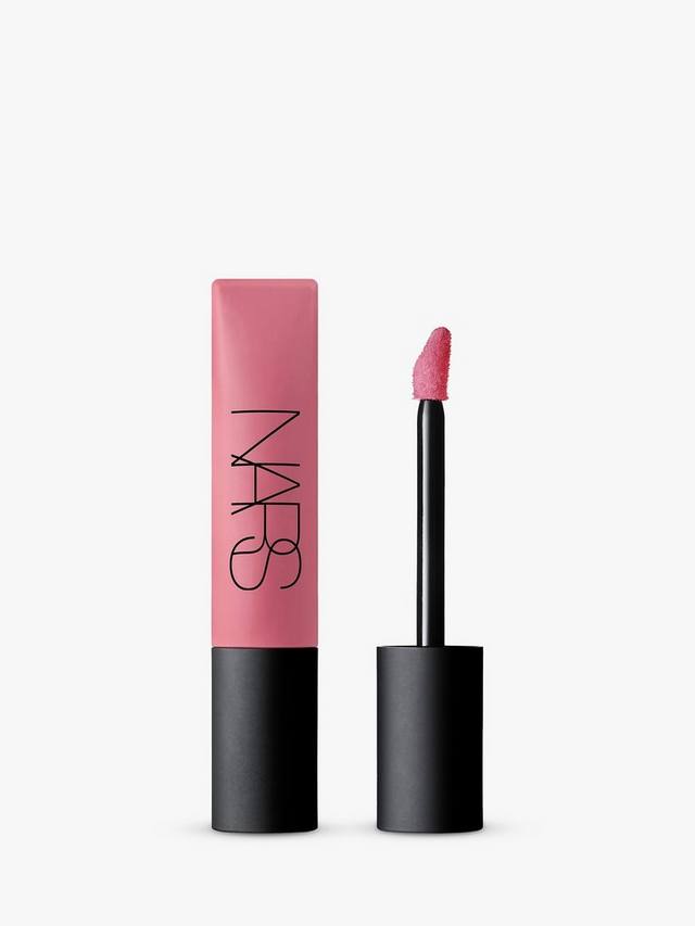 Воздушный матовый цвет для губ NARS, Chaser
Воздушный матовый цвет для губ NARS, Chaser