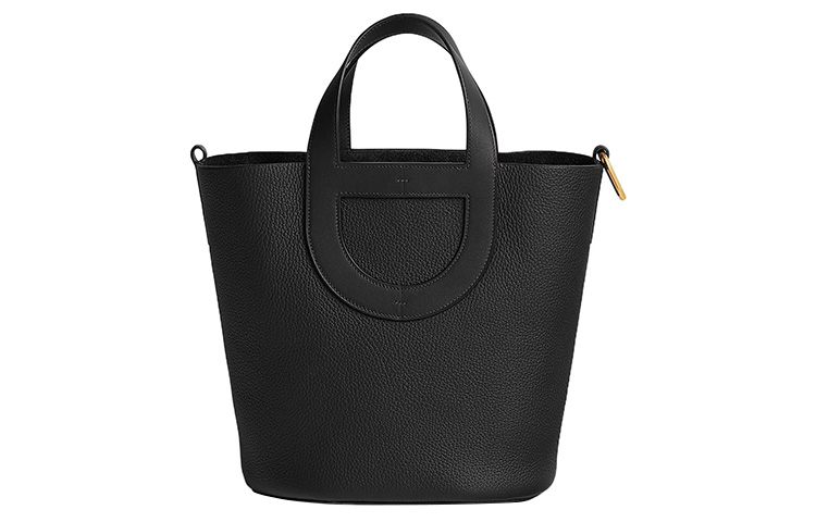 Hermes Женская сумка-корзина, сумка-ведро, дамская сумочка In The Loop Clemence из бычьей кожи с отделкой из телячьей кожи Swift, черная
Hermes Женская сумка-корзина, сумка-ведро, дамская сумочка In The Loop Clemence из бычьей кожи с отделкой из телячьей кожи Swift, черная