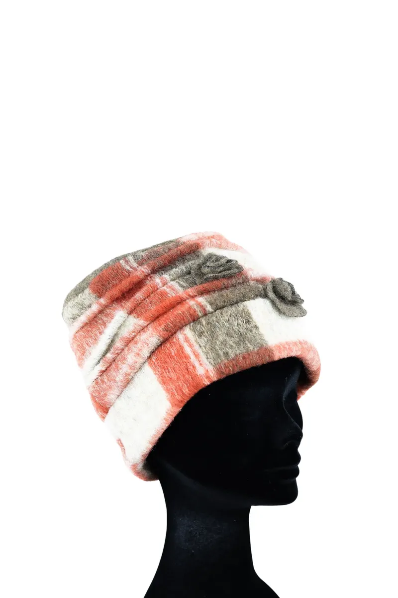 COLLEZIONE ALESSANDRO вязаная шапка "Lady Scot", цвет Orange
COLLEZIONE ALESSANDRO вязаная шапка "Lady Scot", цвет Orange