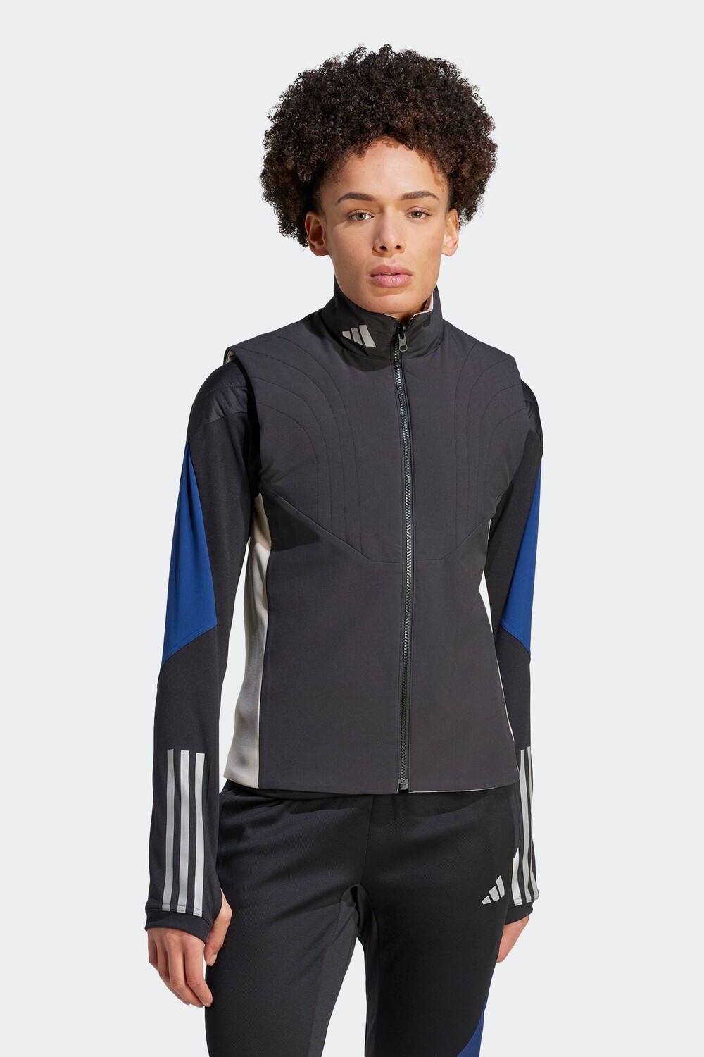 Коричневые футбольные майки Tiro 23 Club Adidas, черный
Коричневые футбольные майки Tiro 23 Club Adidas, черный