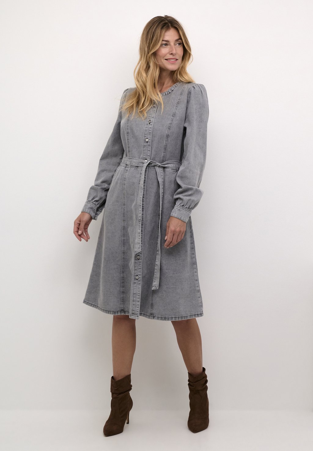 Платье из денима Cream, серый деним
Платье из денима Cream, серый деним