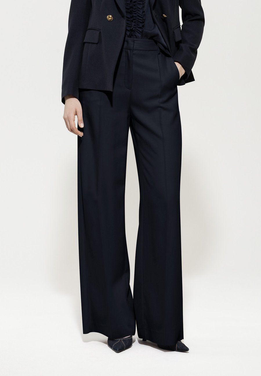 Брюки Luisa Cerano GABARDINE-WIDELEG, Dark Blue/Blue
Брюки Luisa Cerano GABARDINE-WIDELEG, Dark Blue/Blue