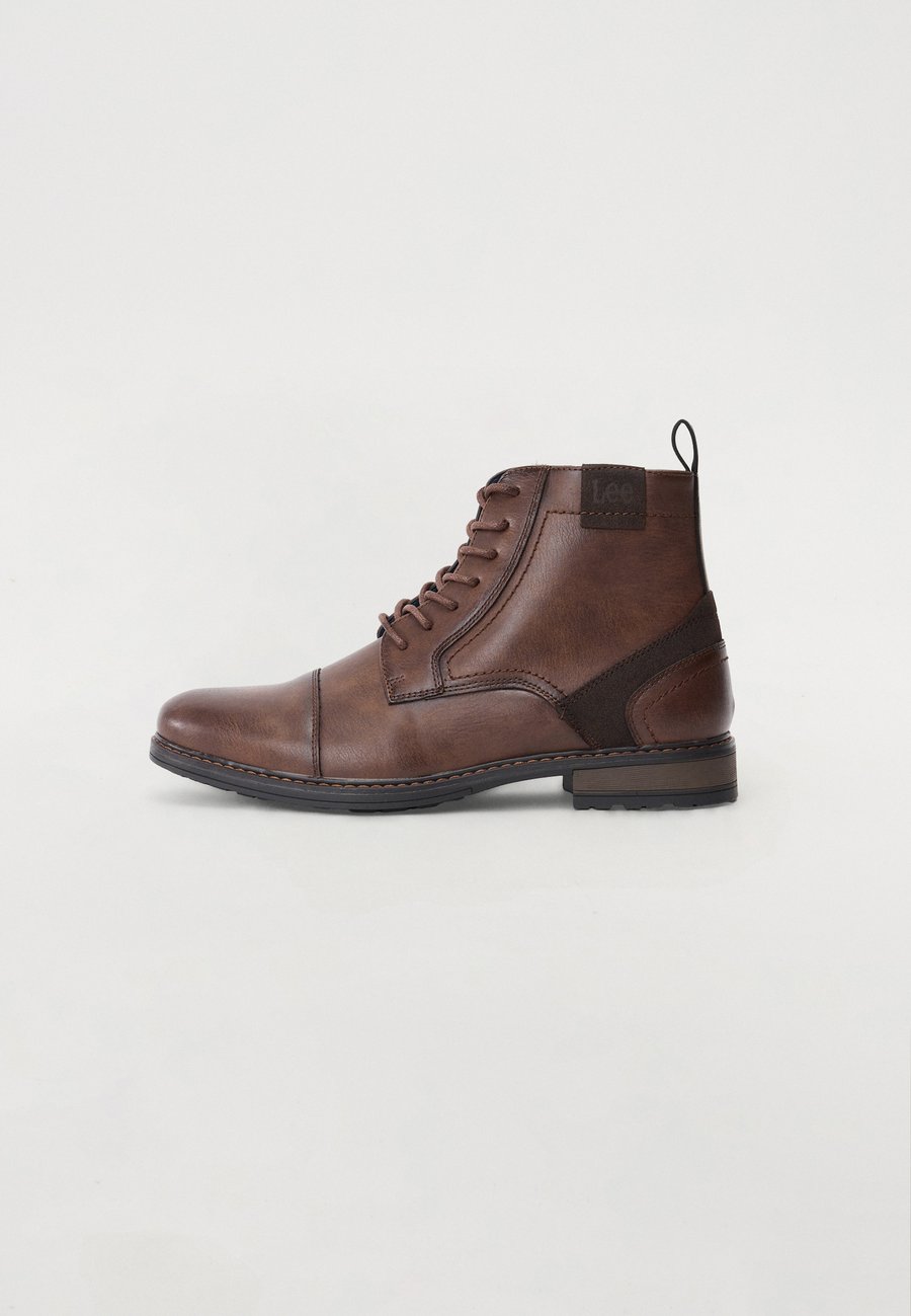 Ботинки Lee BLAKE MEN MID, Chestnut/Dark Brown
Ботинки Lee BLAKE MEN MID, Chestnut/Dark Brown