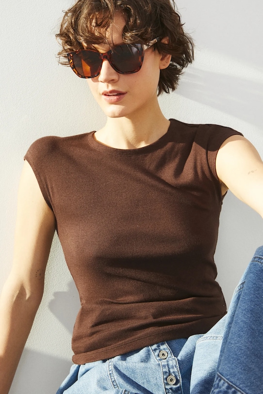 Солнцезащитные очки Medicine, коричневый
Солнцезащитные очки Medicine, коричневый