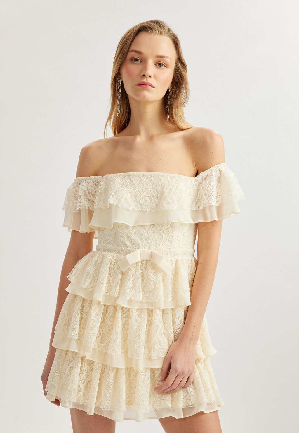 Повседневное платье Koton, кремовый
Повседневное платье Koton, кремовый