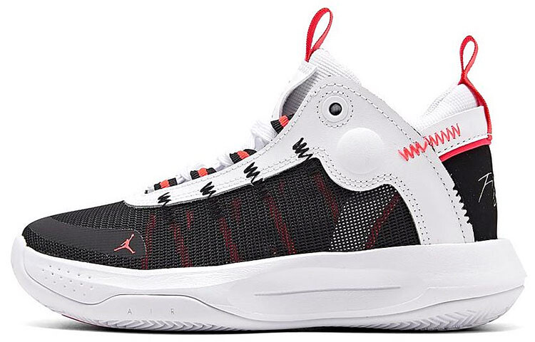 Детские баскетбольные кроссовки Jordan Jumpman 2020 (Дети) 
Детские баскетбольные кроссовки Jordan Jumpman 2020 (Дети)