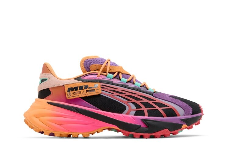 Кроссовки Puma Mercedes-AMG Petronas F1 x Mad Dog Jones x Spirex, разноцветный
Кроссовки Puma Mercedes-AMG Petronas F1 x Mad Dog Jones x Spirex, разноцветный