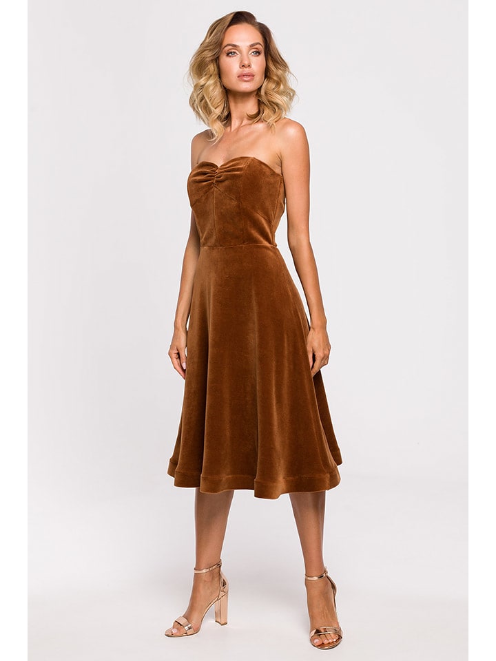 Платье до колена made of emotion, светло-коричневый
Платье до колена made of emotion, светло-коричневый