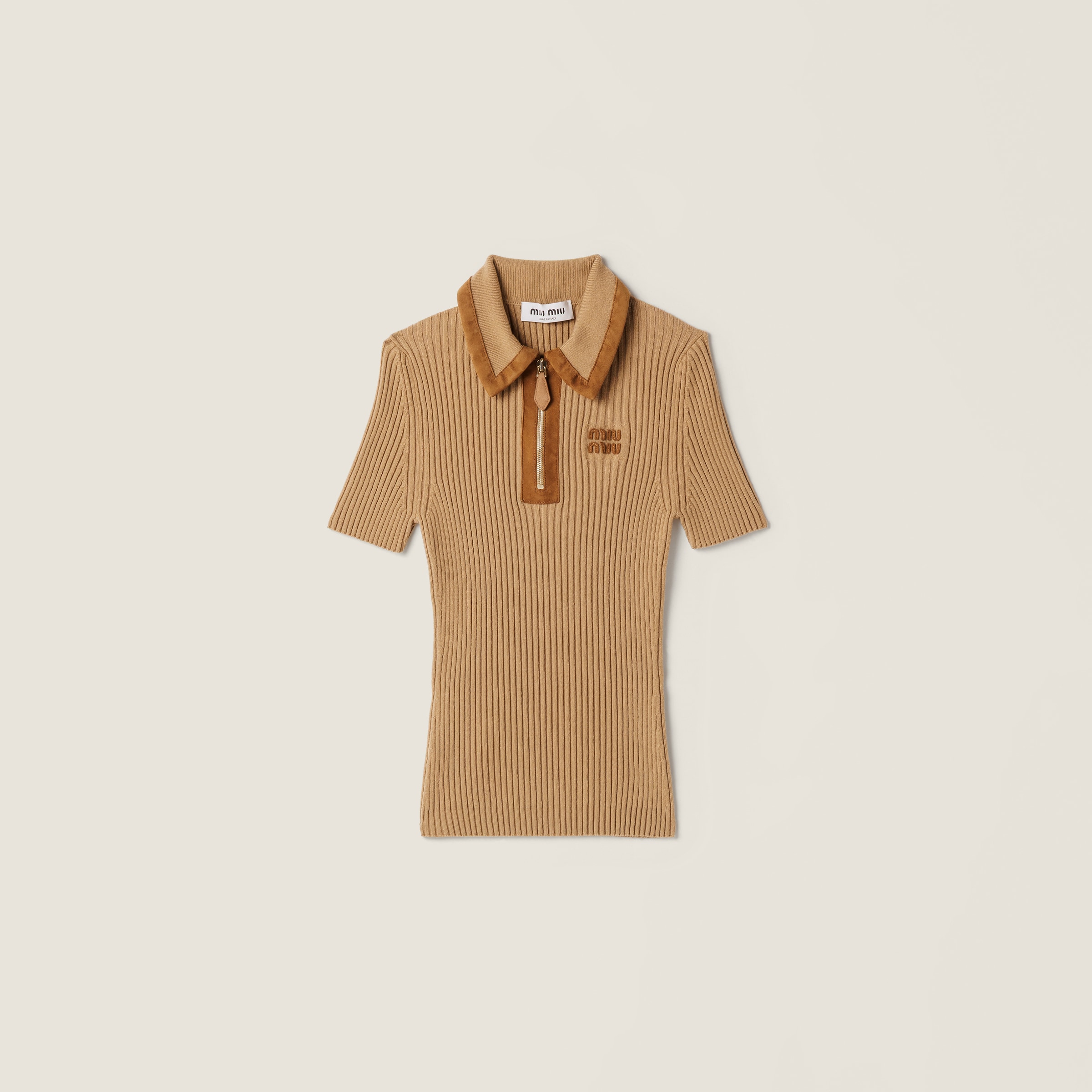 Кашемировый поло-свитер в рубчик MIU MIU, бежевый
Кашемировый поло-свитер в рубчик MIU MIU, бежевый