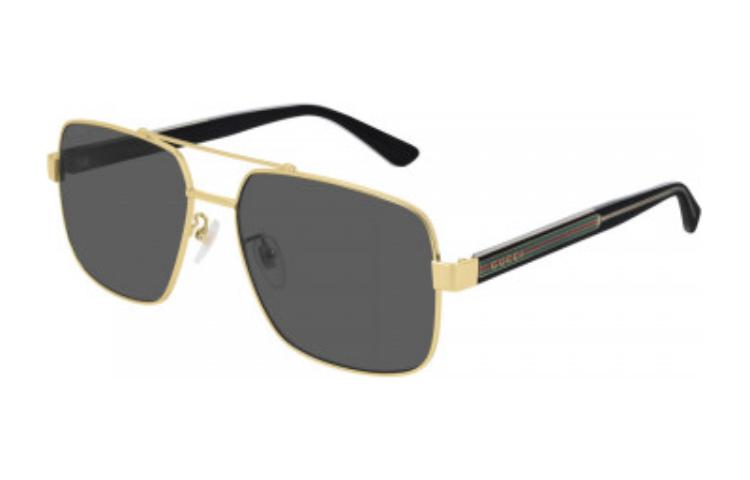 Солнцезащитные очки GUCCI с дужками Web
Солнцезащитные очки GUCCI с дужками Web