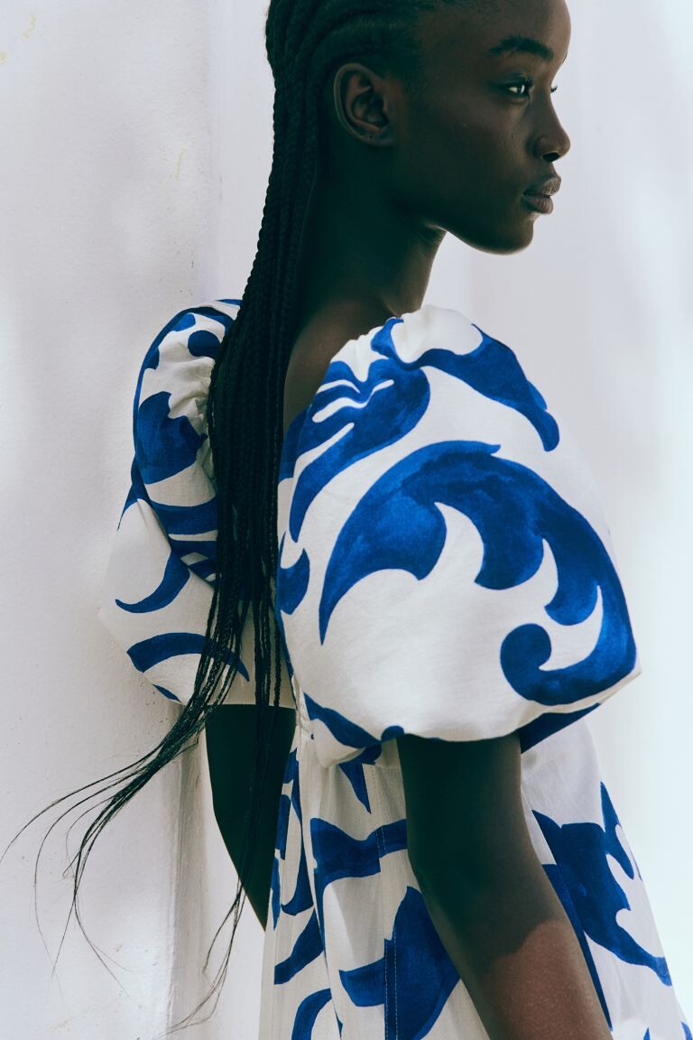 Платье с объемными рукавами H&M, белый
Платье с объемными рукавами H&M, белый