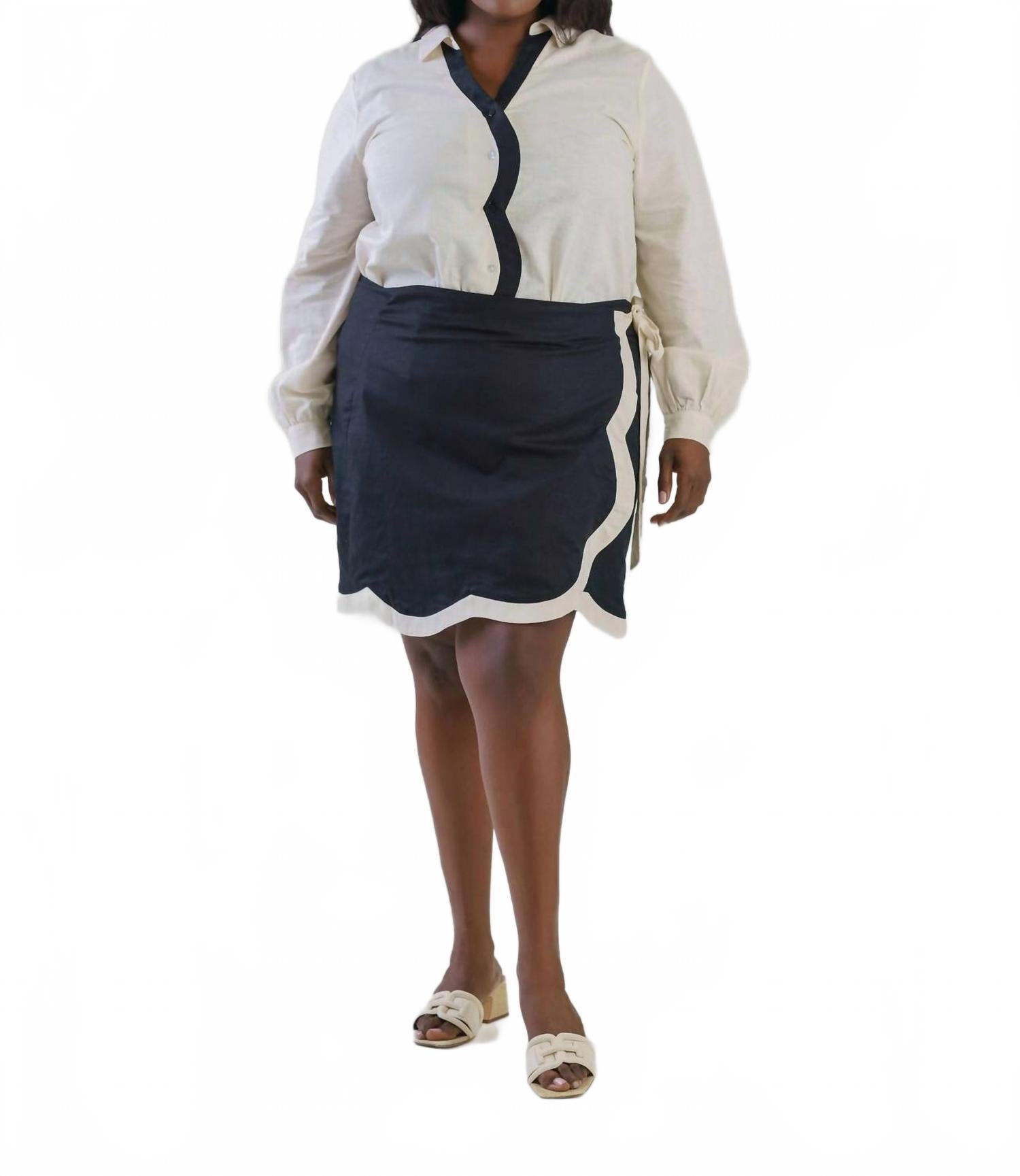 Мини-юбка Mono Scallop Jaspre - Plus в черном цвете Never fully dressed
Мини-юбка Mono Scallop Jaspre - Plus в черном цвете Never fully dressed