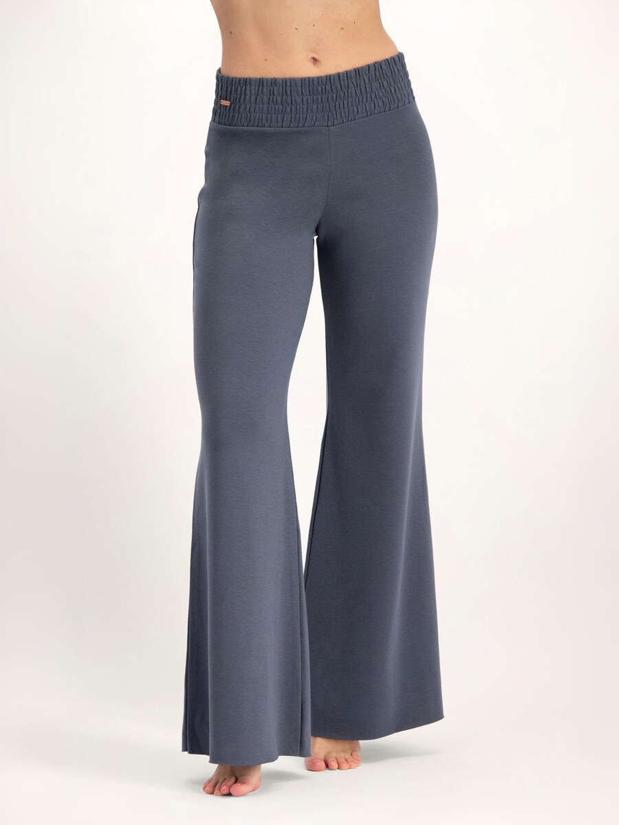 Широкие спортивные брюки Urban Goddess Yoga & Activewear Flow Yoga, Basalt Grey
Широкие спортивные брюки Urban Goddess Yoga & Activewear Flow Yoga, Basalt Grey