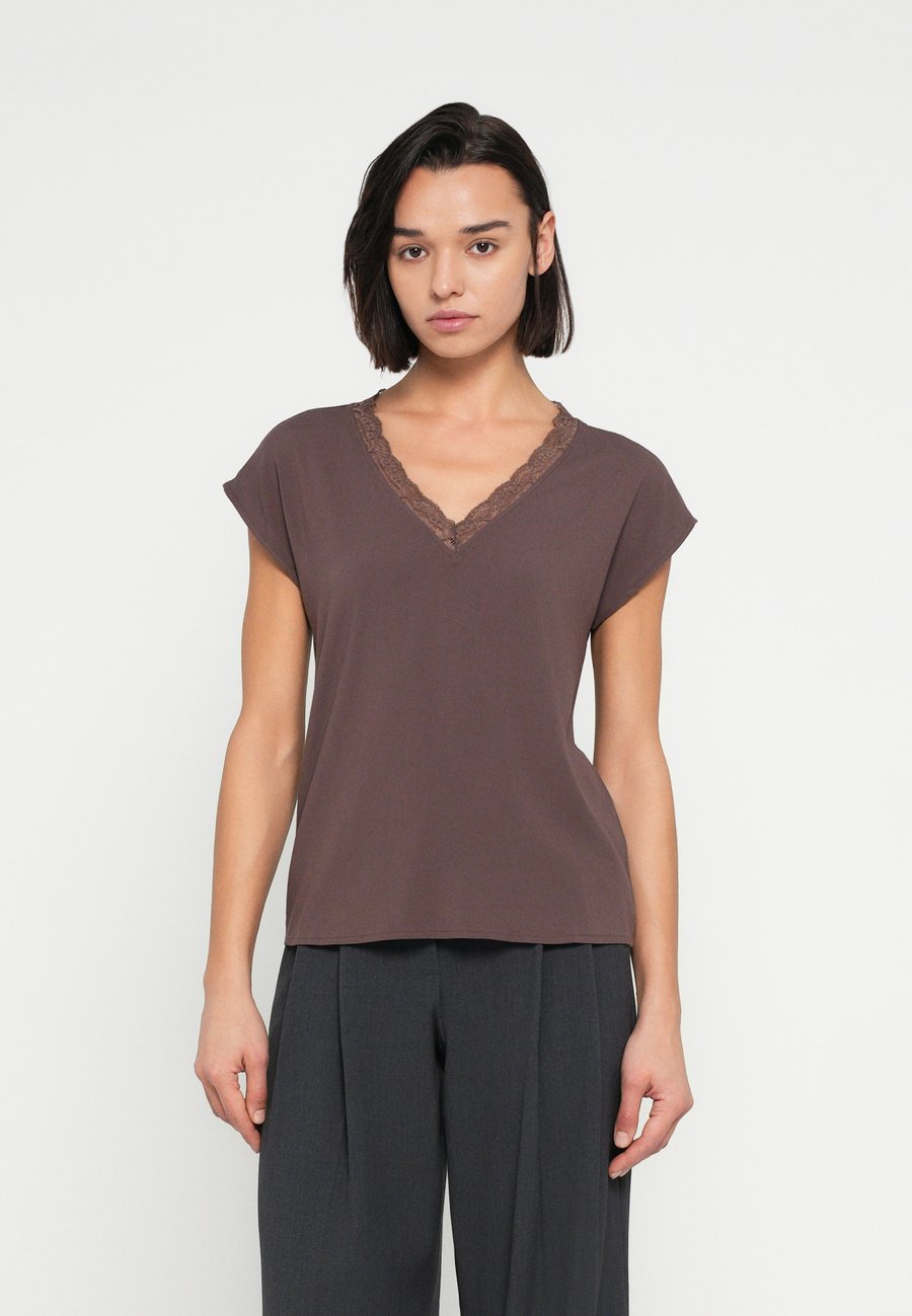 Футболка Vero Moda VMBELLA , Chocolate Martini/Brown, Коричневый, Футболка Vero Moda VMBELLA , Chocolate Martini/Brown
Футболка Vero Moda VMBELLA , Chocolate Martini/Brown, Коричневый, Футболка Vero Moda VMBELLA , Chocolate Martini/Brown