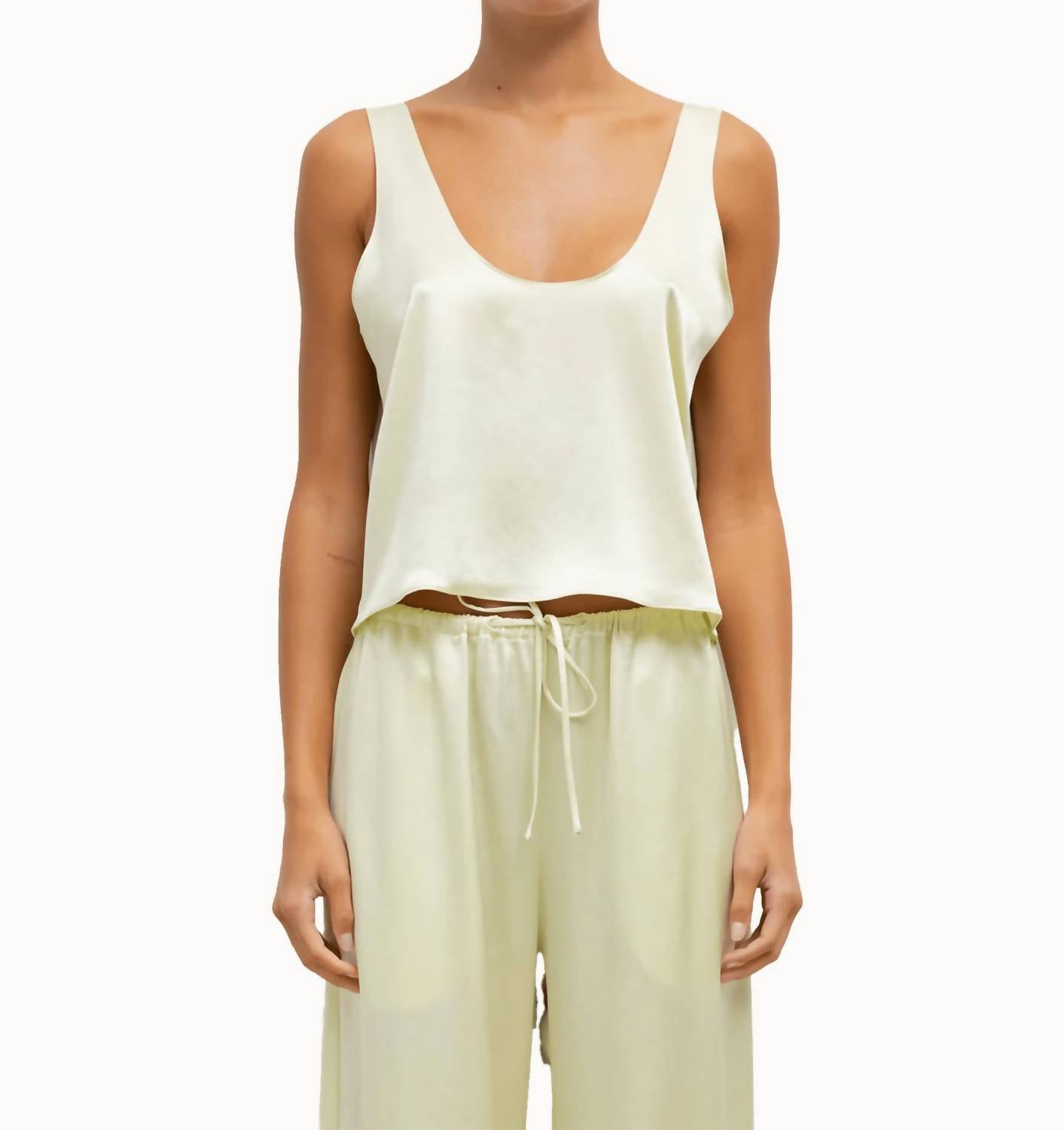 Бархатный топ-бюстье в цвете цитрон Leset, Citron
Бархатный топ-бюстье в цвете цитрон Leset, Citron