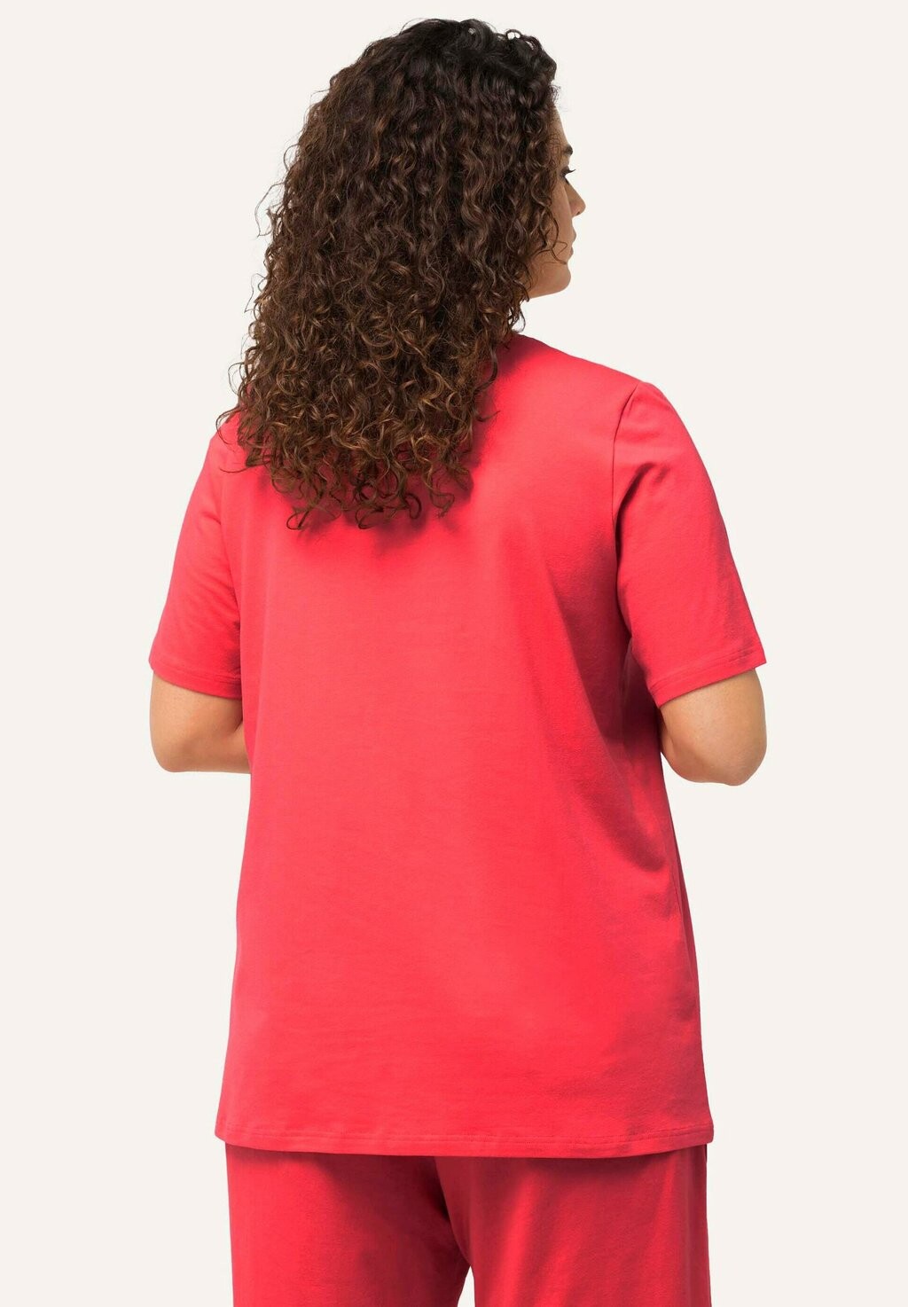 Базовая футболка RUNDHALSAUSSCHNITT HALBARM Ulla Popken, коралл
Базовая футболка RUNDHALSAUSSCHNITT HALBARM Ulla Popken, коралл