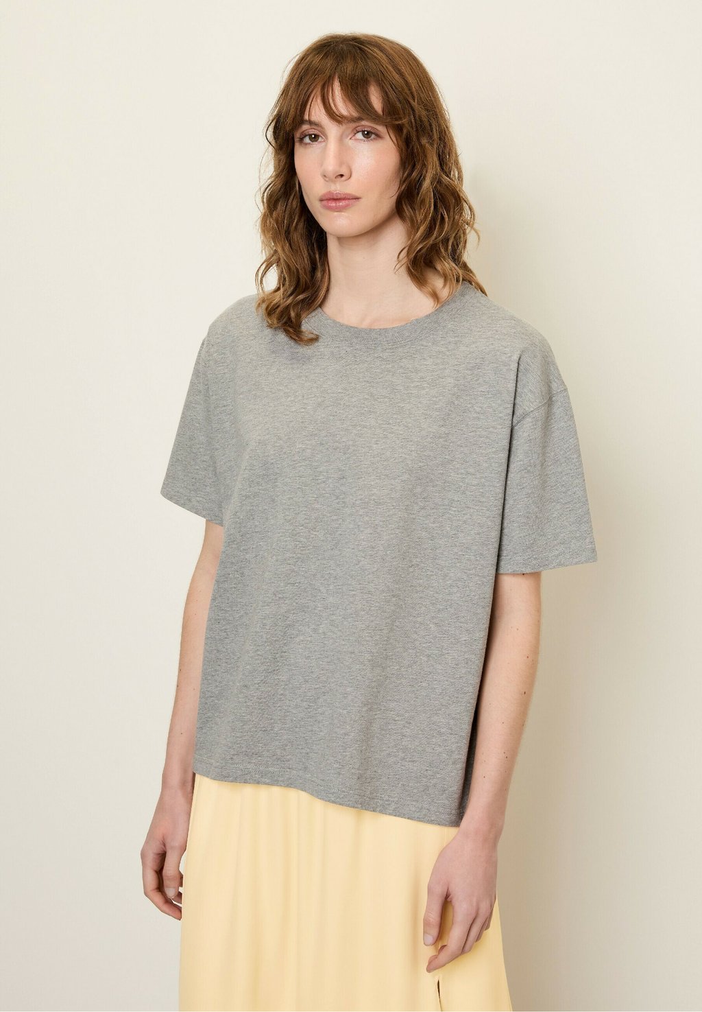 Базовая футболка FIZA American Vintage, пятнистый серый
Базовая футболка FIZA American Vintage, пятнистый серый