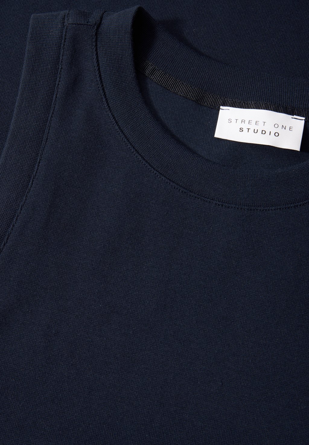 Топ Street One Studio, темно-синий
Топ Street One Studio, темно-синий