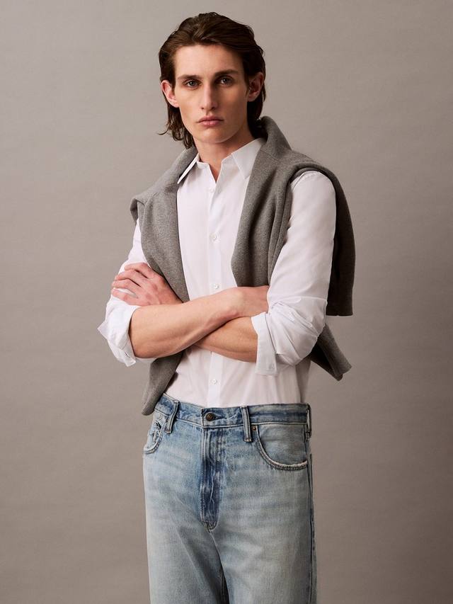 Рубашка из хлопковой смеси с монограммой Calvin Klein
Рубашка из хлопковой смеси с монограммой Calvin Klein