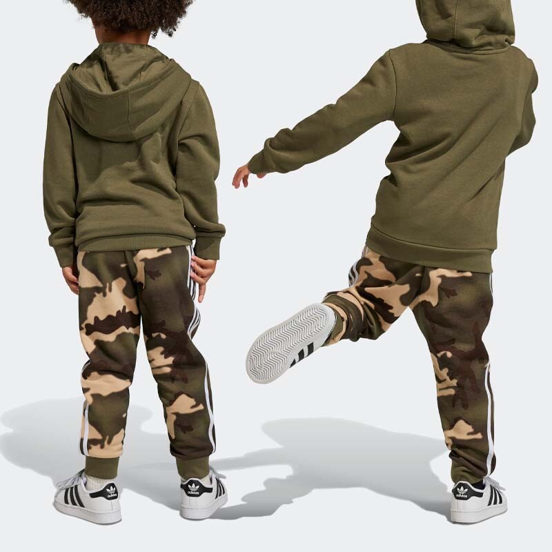 Детская повседневная спортивная одежда Adidas Originals, оливковый 
Детская повседневная спортивная одежда Adidas Originals, оливковый