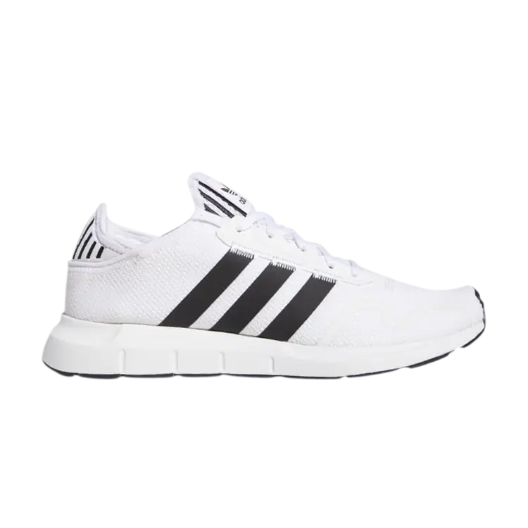 Кроссовки Adidas Swift Run X, белый 
Кроссовки Adidas Swift Run X, белый