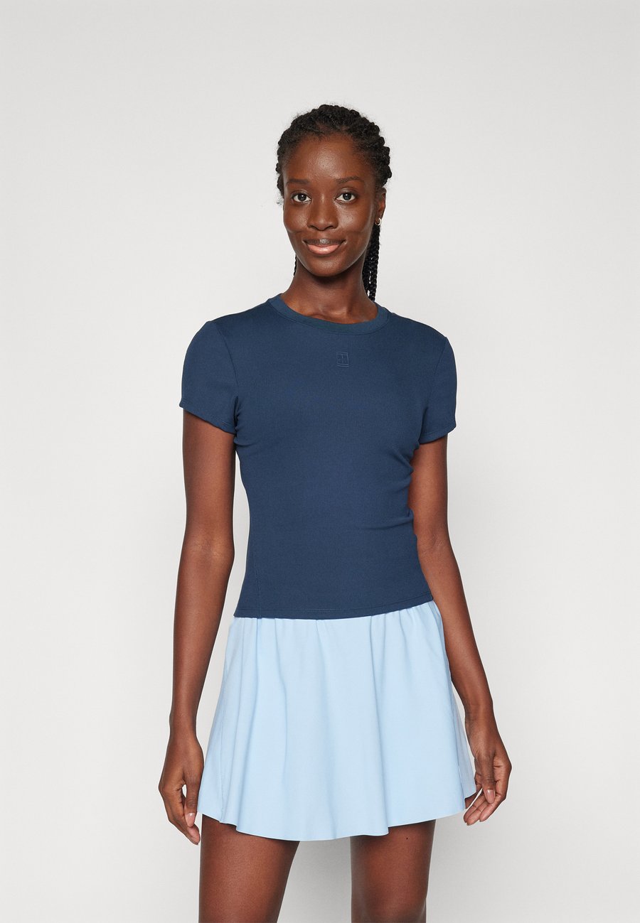 Футболка Nike Performance ADVANTAGE , Armory Navy/Dark Blue, Синий, Футболка Nike Performance ADVANTAGE , Armory Navy/Dark Blue
Футболка Nike Performance ADVANTAGE , Armory Navy/Dark Blue, Синий, Футболка Nike Performance ADVANTAGE , Armory Navy/Dark Blue