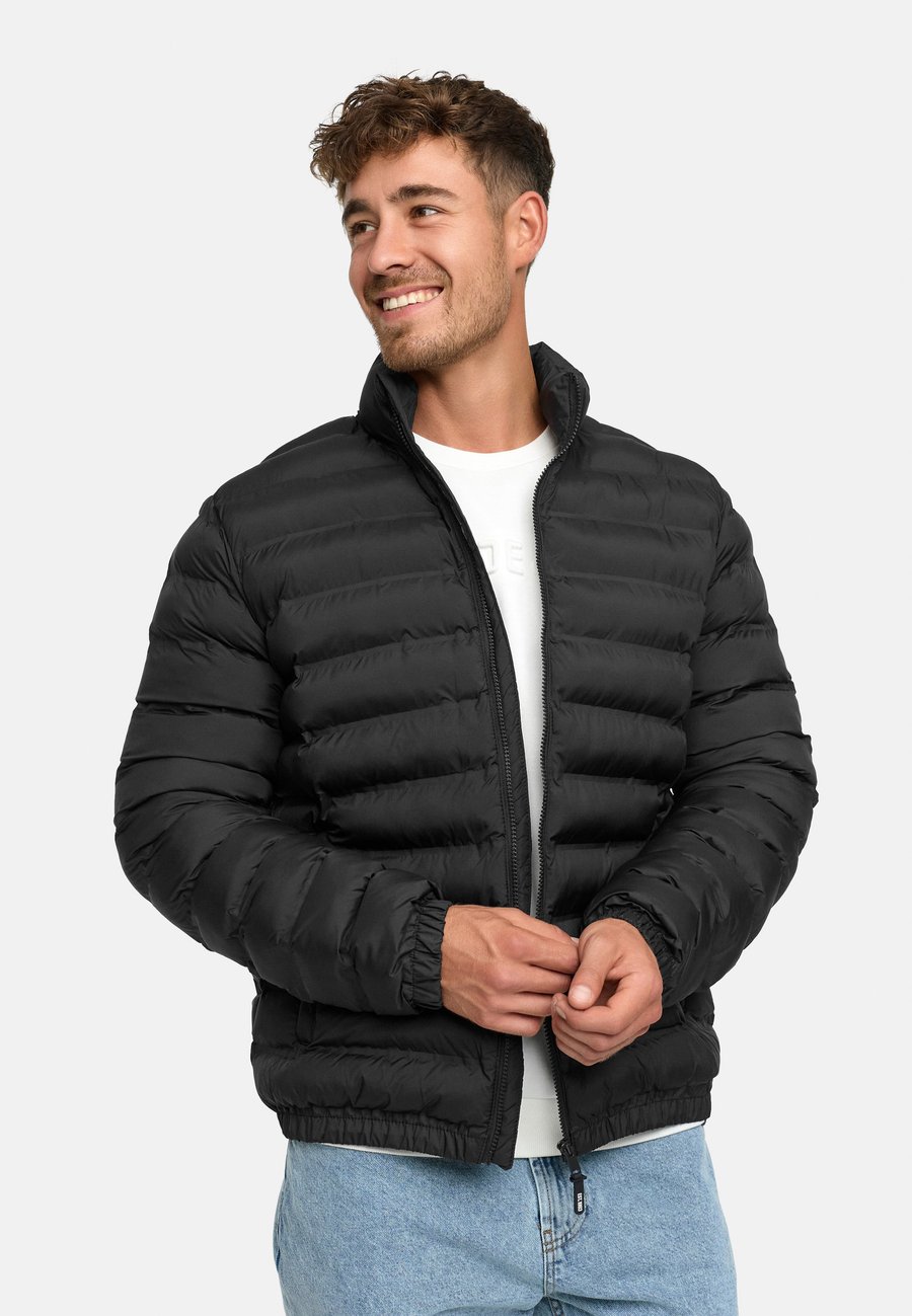 Куртка INDICODE JEANS ÜBERGANGS ARNE, Black
Куртка INDICODE JEANS ÜBERGANGS ARNE, Black